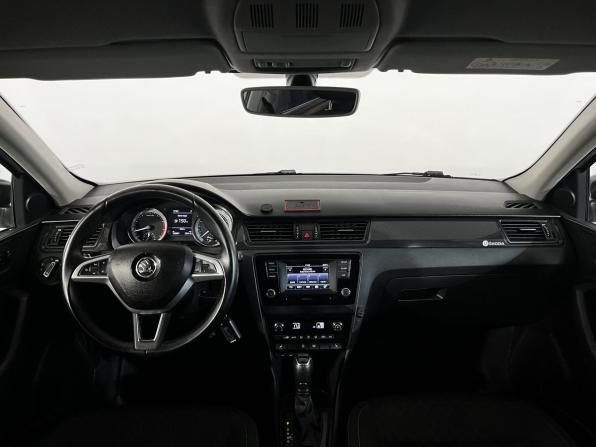 Skoda Rapid I с пробегом 2016 года, цена 930 000 рублей, 100030 км, лифтбек, Автокод Объявления