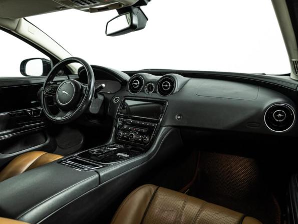Jaguar XJ IV (X351) Рестайлинг с пробегом 2016 года, цена 1 950 000 рублей, 170929 км, седан, Автокод Объявления