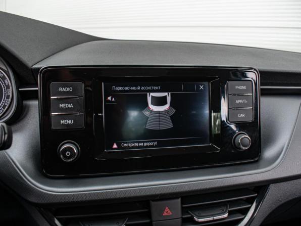 Skoda Rapid II с пробегом 2021 года, цена 1 750 000 рублей, 61261 км, лифтбек, Автокод Объявления