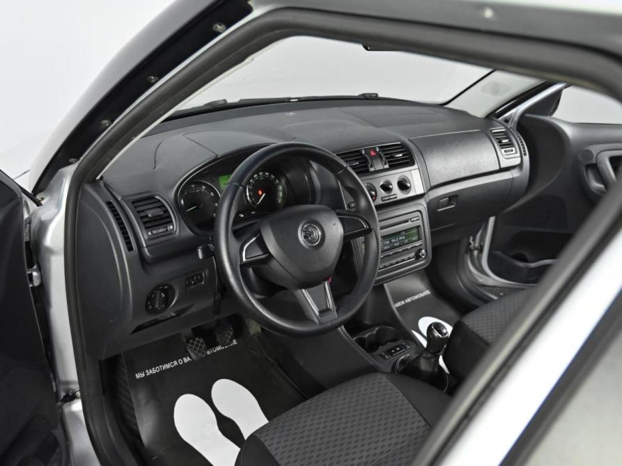 Skoda Fabia II Рестайлинг Москва  - изображение 6