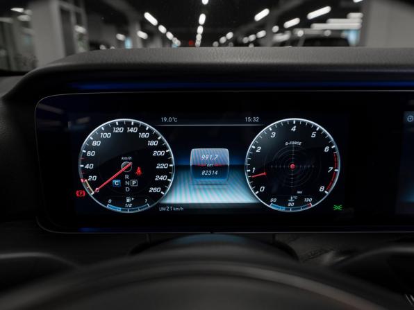 Mercedes-Benz E-Класс V (W213 S213 C238) с пробегом 2017 года, цена 3 400 000 рублей, 82313 км, седан, Автокод Объявления