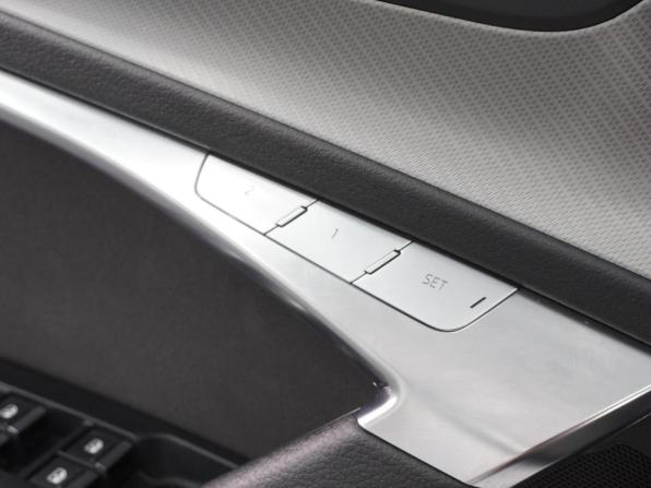 Audi A6 V (C8) с пробегом 2019 года, цена 4 034 000 рублей, 92857 км, универсал, Автокод Объявления