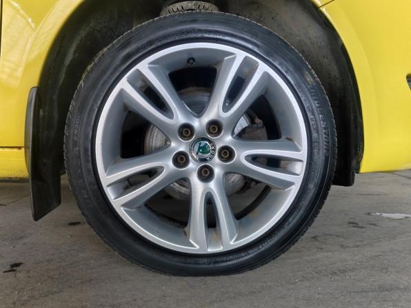 Skoda Fabia II с пробегом 2010 года, цена 710 000 рублей, 99081 км, хэтчбек, Автокод Объявления