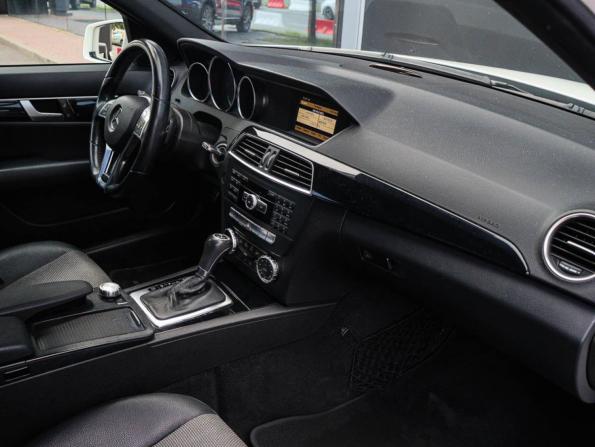Mercedes-Benz C-Класс III (W204) Рестайлинг с пробегом 2011 года, цена 1 400 000 рублей, 153666 км, седан, Автокод Объявления