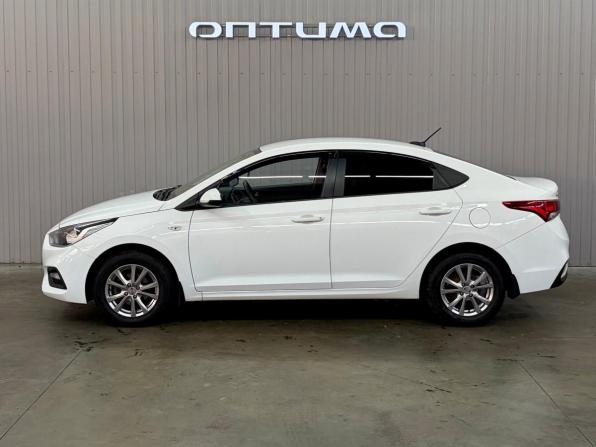 Hyundai Solaris II с пробегом 2017 года, цена 1 397 000 рублей, 126710 км, седан, Автокод Объявления