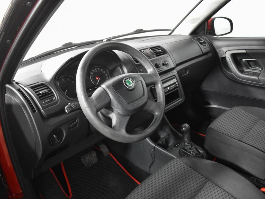 Skoda Fabia II Рестайлинг Санкт-Петербург  - изображение 9