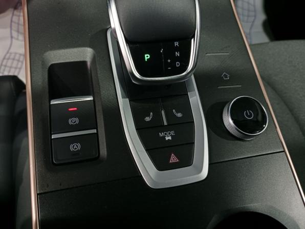 Omoda C5 I с пробегом 2023 года, цена 1 460 000 рублей, 34794 км, внедорожник, Автокод Объявления