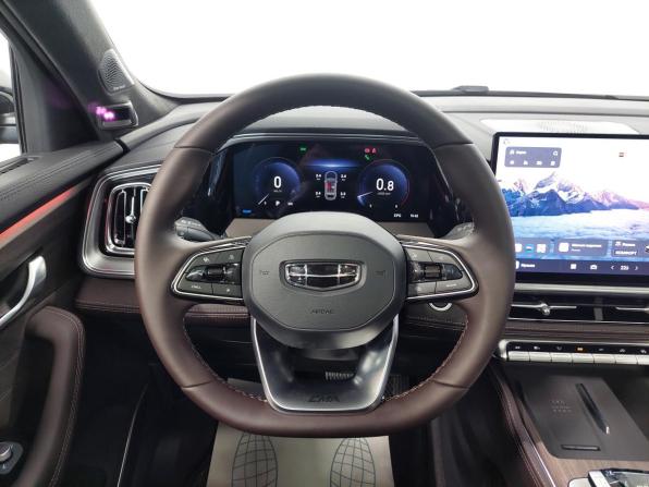 Geely Monjaro I Рестайлинг с пробегом 2026 года, цена 4 100 000 рублей, 50 км, внедорожник, Автокод Объявления