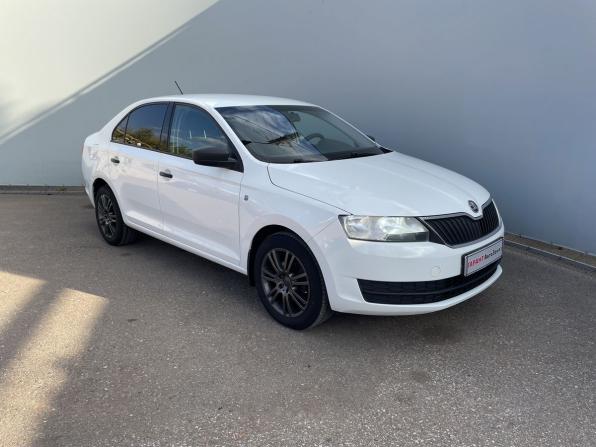 Skoda Rapid I с пробегом 2014 года, цена 920 000 рублей, 185517 км, лифтбек, Автокод Объявления