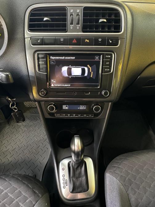 Volkswagen Polo V Рестайлинг Ижевск  - изображение 12