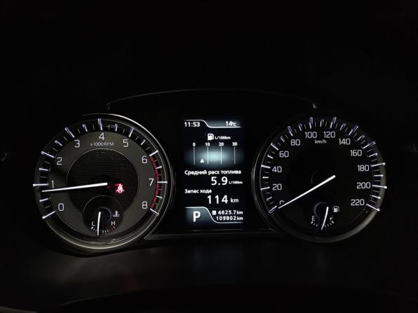 Suzuki Vitara II Рестайлинг с пробегом 2019 года, цена 1 950 000 рублей, 110002 км, внедорожник, Автокод Объявления