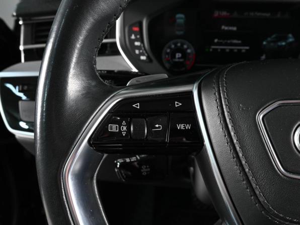 Audi A8 IV (D5) с пробегом 2018 года, цена 5 119 000 рублей, 123833 км, седан, Автокод Объявления