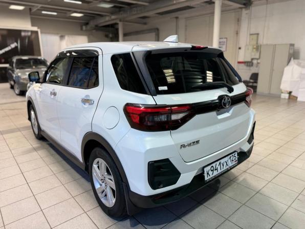 Toyota Raize I с пробегом 2019 года, цена 1 799 000 рублей, 53275 км, внедорожник, Автокод Объявления