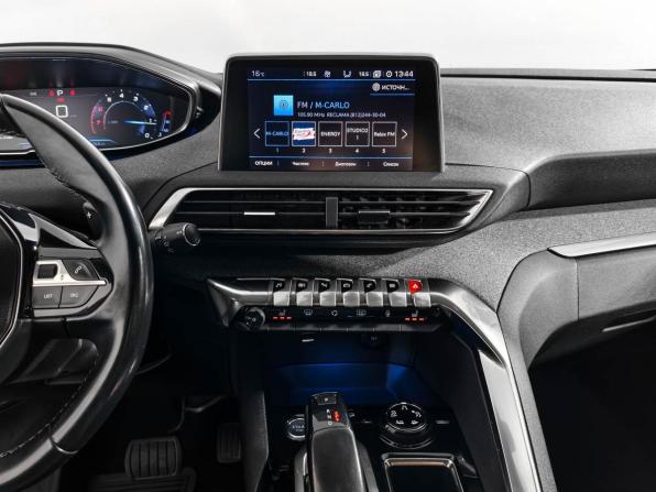 Peugeot 3008 II с пробегом 2017 года, цена 1 425 000 рублей, 231710 км, внедорожник, Автокод Объявления