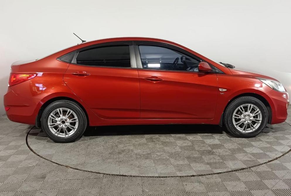 Hyundai Solaris I Волгоград  - изображение 8