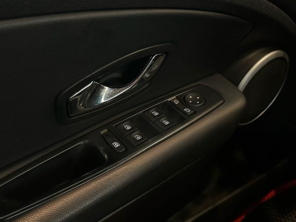 Renault Fluence I с пробегом 2012 года, цена 630 000 рублей, 185554 км, седан, Автокод Объявления