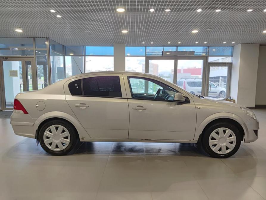Opel Astra H Рестайлинг Казань  - изображение 5