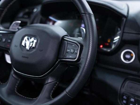 Ram 1500 V с пробегом 2024 года, цена 9 999 999 рублей, 11708 км, offers.body_type.unknown, Автокод Объявления