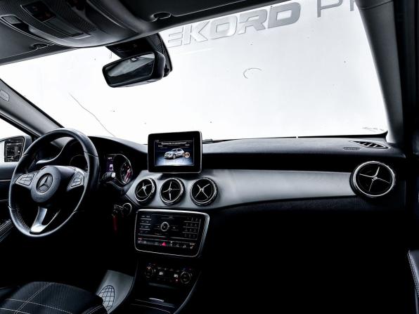 Mercedes-Benz GLA I (X156) с пробегом 2016 года, цена 2 449 000 рублей, 175443 км, внедорожник, Автокод Объявления