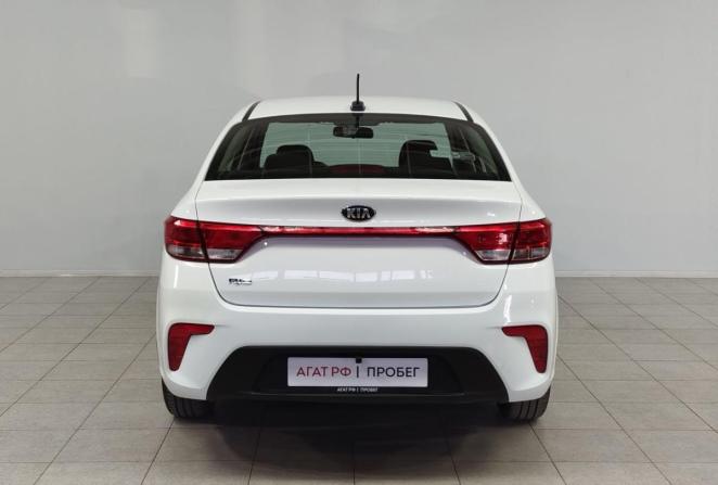 Kia Rio IV с пробегом 2018 года, цена 1 450 000 рублей, 48493 км, седан, Автокод Объявления