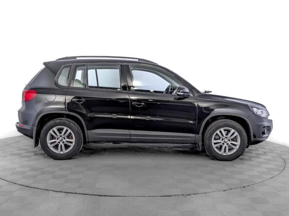 Volkswagen Tiguan I Рестайлинг с пробегом 2014 года, цена 2 200 000 рублей, 55249 км, внедорожник, Автокод Объявления