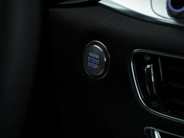 Kia K900 II с пробегом 2019 года, цена 2 549 000 рублей, 187500 км, седан, Автокод Объявления