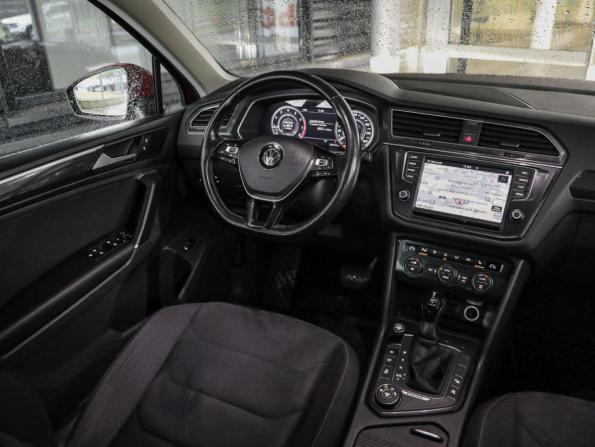 Volkswagen Tiguan II с пробегом 2017 года, цена 2 299 000 рублей, 123503 км, внедорожник, Автокод Объявления