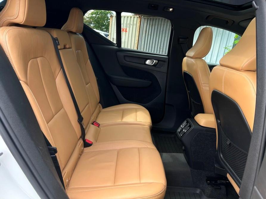 Volvo XC40 I Санкт-Петербург  - изображение 12