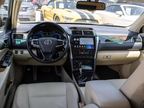 Toyota Camry VII (XV50) Рестайлинг с пробегом 2015 года, цена 1 899 000 рублей, 230464 км, седан, Автокод Объявления