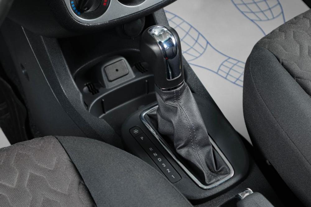 Opel Corsa D Рестайлинг II Тюмень  - изображение 18