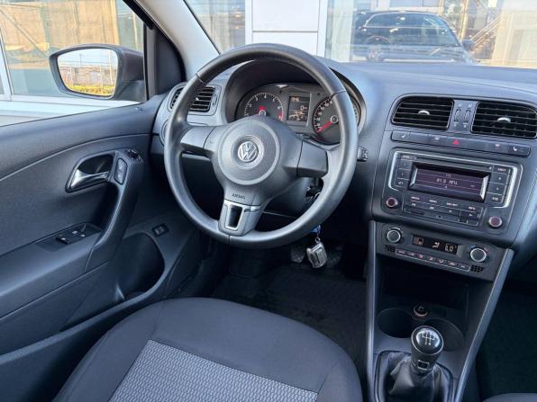 Volkswagen Polo V с пробегом 2014 года, цена 665 000 рублей, 176434 км, седан, Автокод Объявления