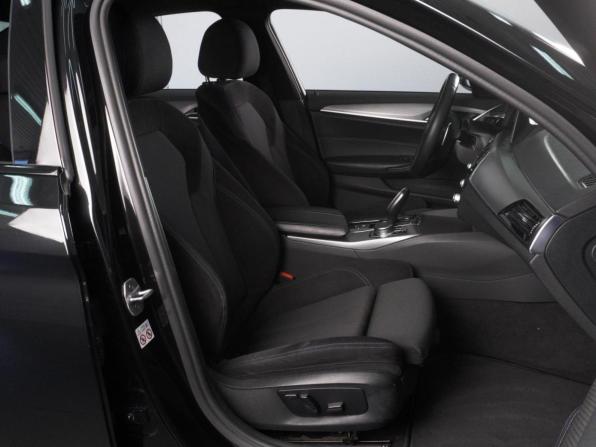 BMW 5 серии VII (G30/G31/G38) с пробегом 2018 года, цена 2 929 000 рублей, 233006 км, седан, Автокод Объявления