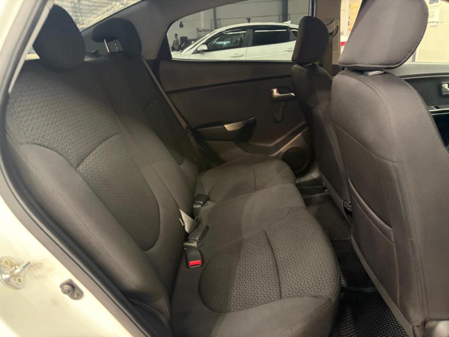 Kia Rio III Краснодар  - изображение 14