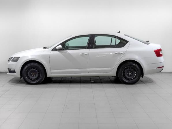 Skoda Octavia III (A7) Рестайлинг с пробегом 2020 года, цена 1 860 000 рублей, 80725 км, лифтбек, Автокод Объявления
