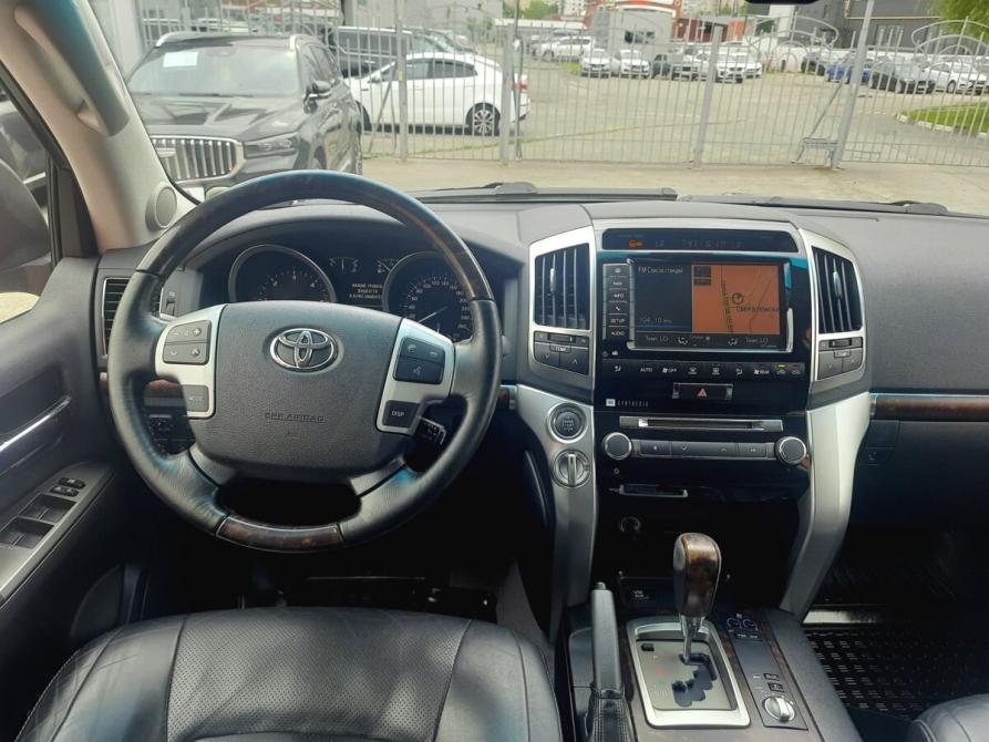 Toyota Land Cruiser 200 Series Рестайлинг 1 Пермь  - изображение 13