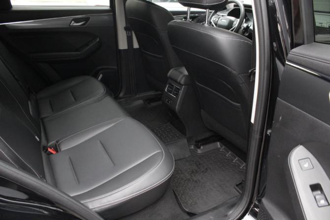Haval Jolion I с пробегом 2023 года, цена 1 995 000 рублей, 37121 км, внедорожник, Автокод Объявления