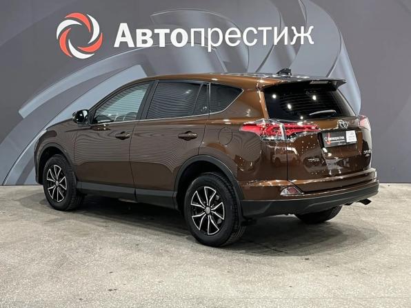 Toyota RAV4 IV (XA40) Рестайлинг с пробегом 2017 года, цена 2 280 000 рублей, 181290 км, внедорожник, Автокод Объявления