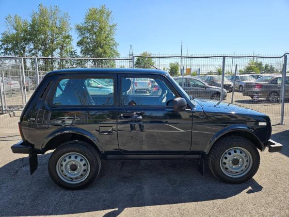 Lada (ВАЗ) Niva Legend с пробегом 2025 года, цена 990 000 рублей, 5000 км, внедорожник, Автокод Объявления