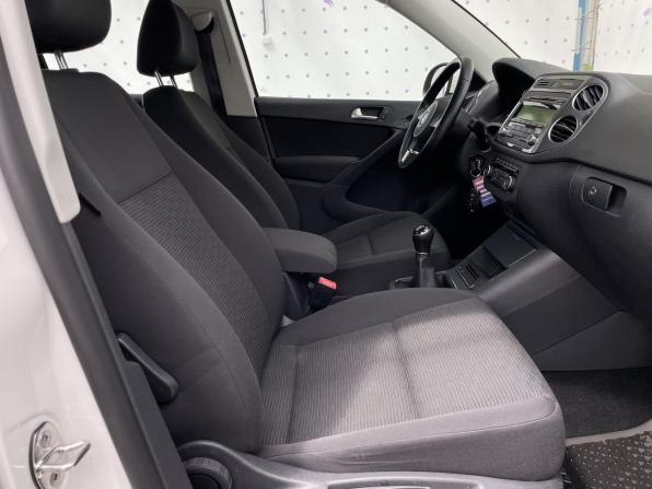 Volkswagen Tiguan I Рестайлинг с пробегом 2012 года, цена 1 190 000 рублей, 131851 км, внедорожник, Автокод Объявления