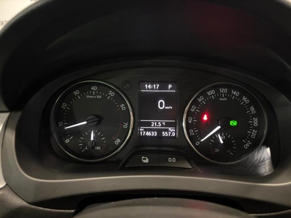 Skoda Rapid I с пробегом 2014 года, цена 799 000 рублей, 170000 км, лифтбек, Автокод Объявления
