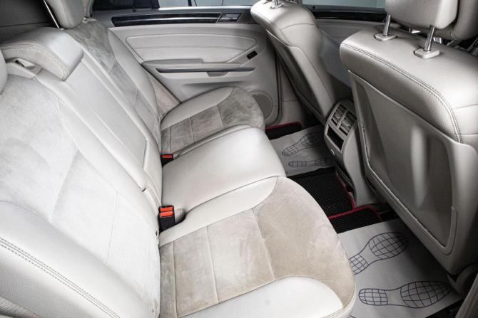Mercedes-Benz M-Класс II (W164) Рестайлинг с пробегом 2009 года, цена 1 919 000 рублей, 249000 км, внедорожник, Автокод Объявления