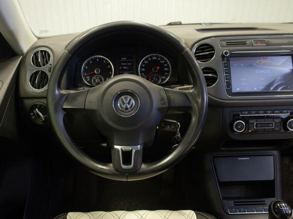 Volkswagen Tiguan I Рестайлинг с пробегом 2014 года, цена 1 345 000 рублей, 185145 км, внедорожник, Автокод Объявления