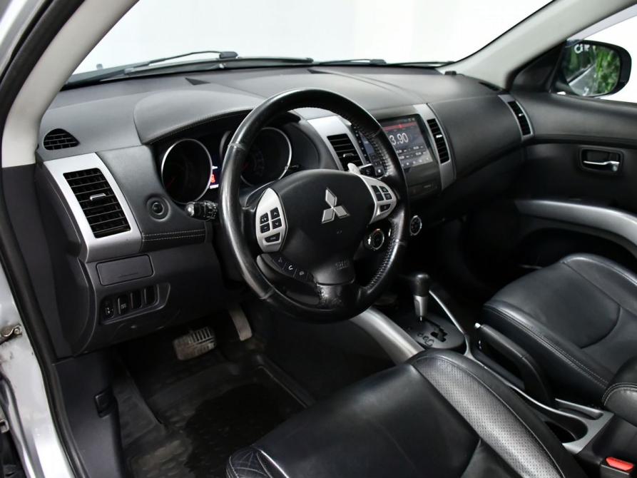Mitsubishi Outlander II Рестайлинг Новосибирск  - изображение 11