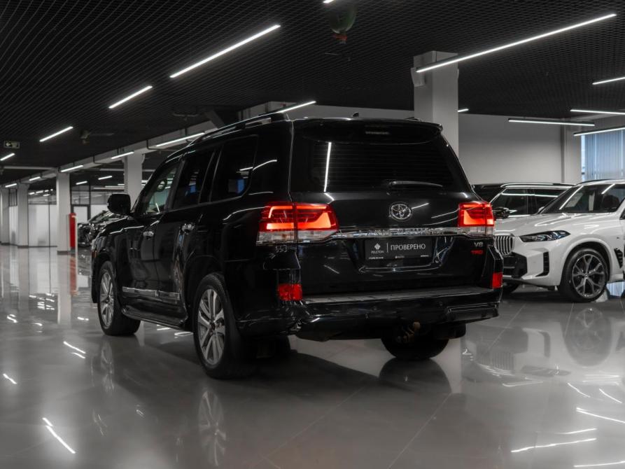 Toyota Land Cruiser 200 Series Рестайлинг 2 Москва  - изображение 4