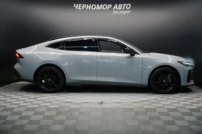 Changan UNI-V I с пробегом 2024 года, цена 2 482 000 рублей, 48000 км, лифтбек, Автокод Объявления