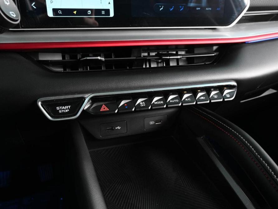 Geely Coolray I Рестайлинг Ростов-на-Дону  - изображение 16