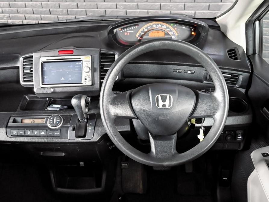 Honda Freed I Екатеринбург  - изображение 13