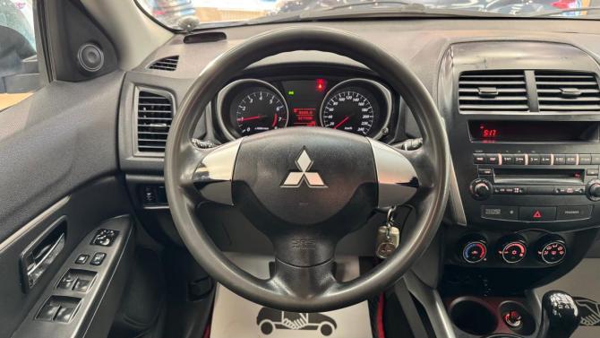 Mitsubishi ASX I Рестайлинг с пробегом 2012 года, цена 700 000 рублей, 327388 км, внедорожник, Автокод Объявления