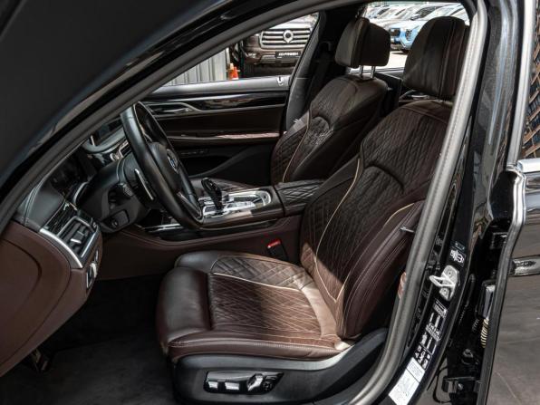 BMW 7 серии VI (G11/G12) Рестайлинг с пробегом 2020 года, цена 5 799 000 рублей, 193172 км, седан, Автокод Объявления