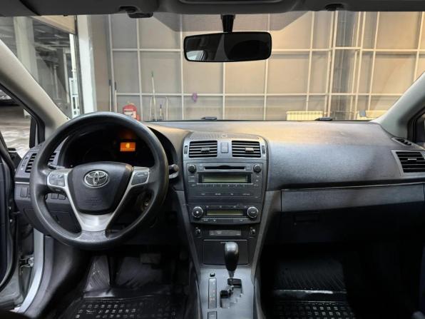 Toyota Avensis III с пробегом 2011 года, цена 997 000 рублей, 164000 км, седан, Автокод Объявления
